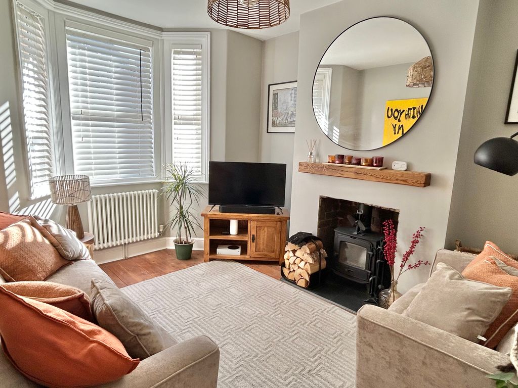 Property photo 2 of 13