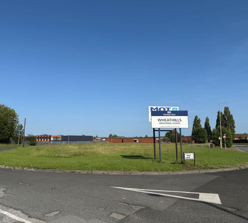 Property photo 3 of 4