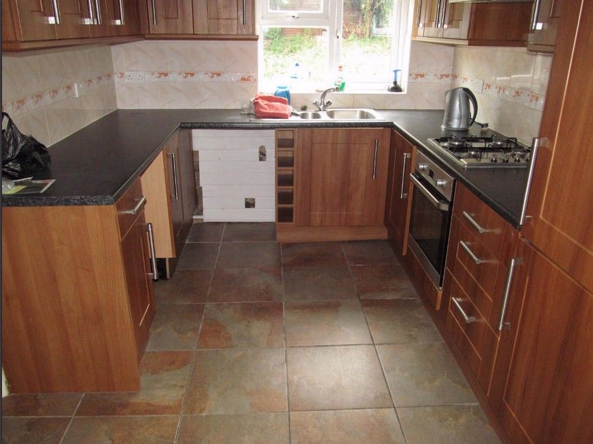 Property photo 2 of 18