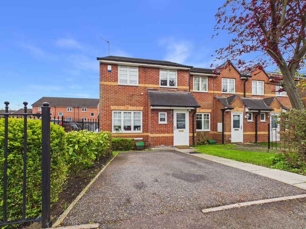 Property photo 1 of 18