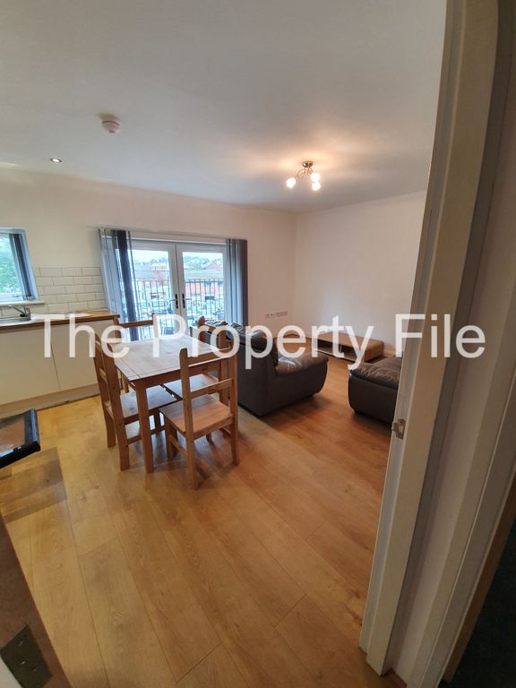 Property photo 1 of 5