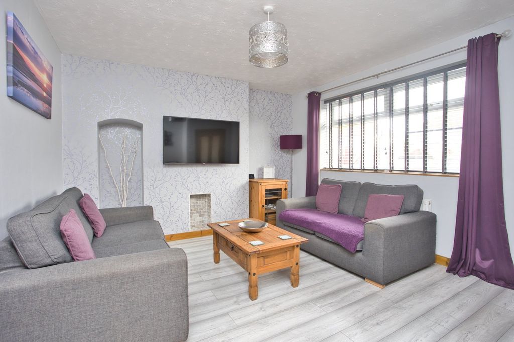 Property photo 2 of 15 Picture 2