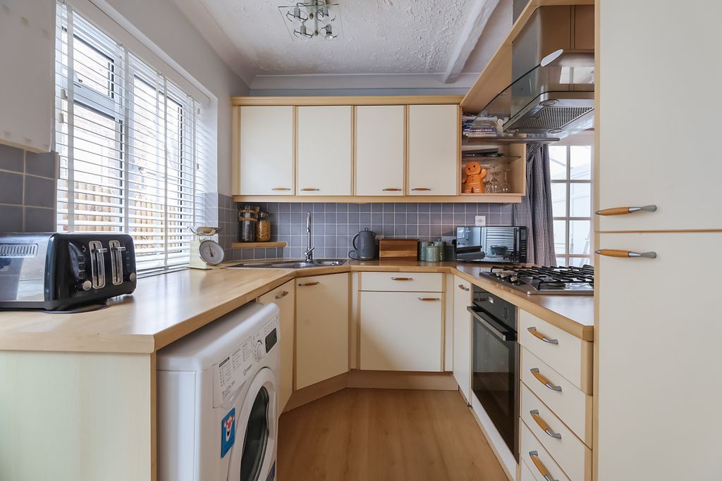 Property photo 3 of 14 Picture No. 08