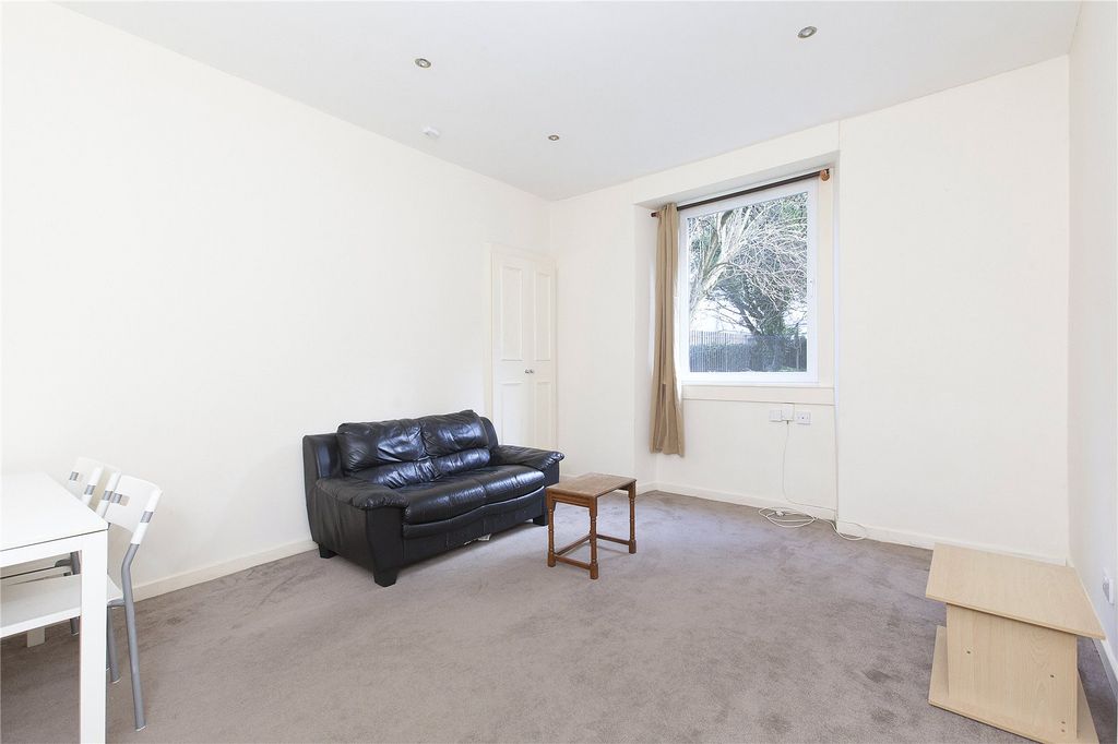 Property photo 1 of 12 Picture No. 19