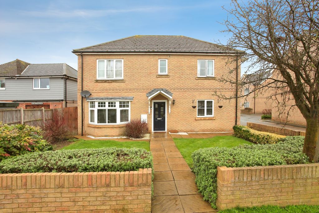 Property photo 1 of 21