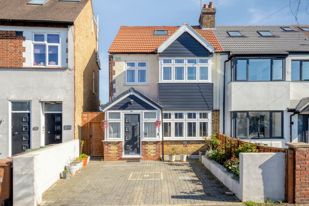 Property photo 1 of 17 Picture No. 24