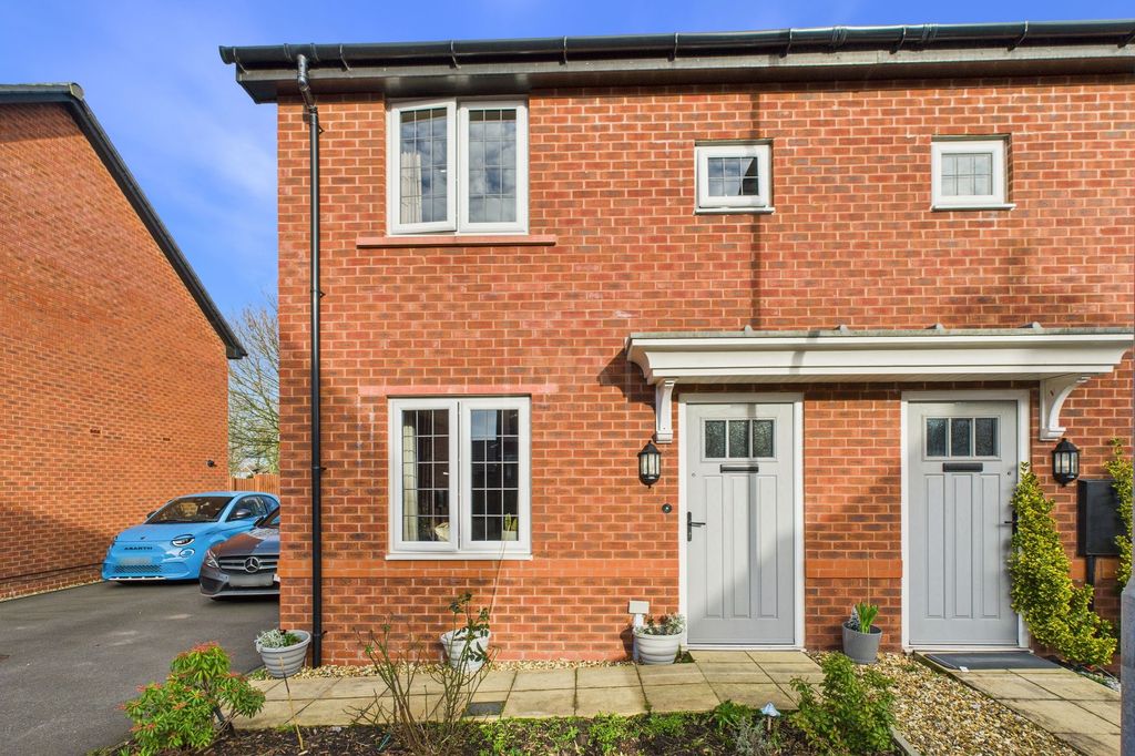 Property photo 1 of 12 Exterior