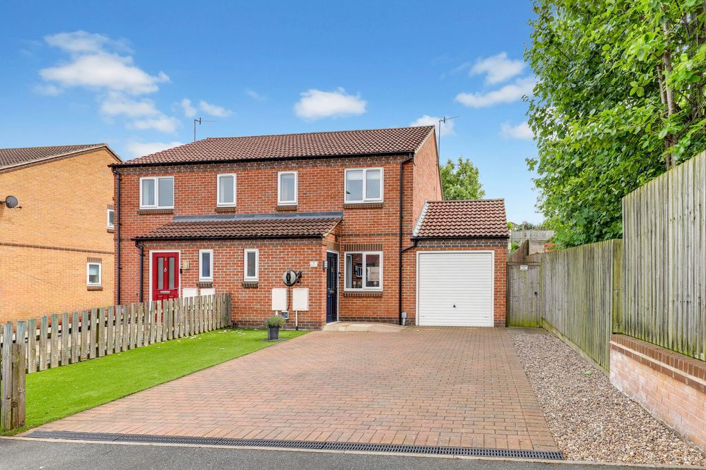 Property photo 1 of 13