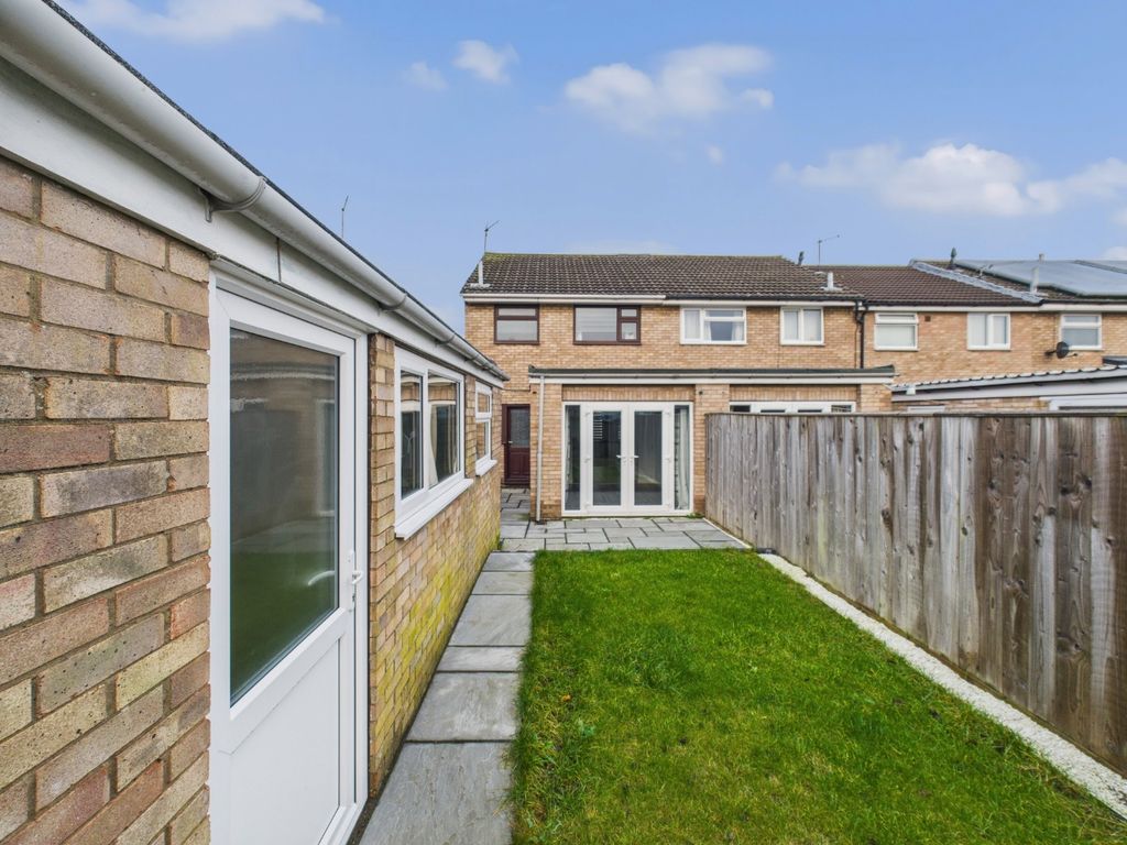 Property photo 2 of 13 4778624