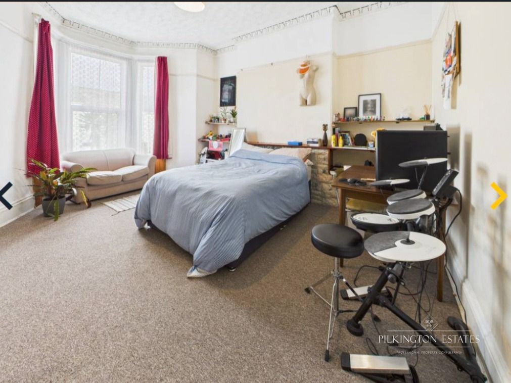 Property photo 3 of 18 4885923