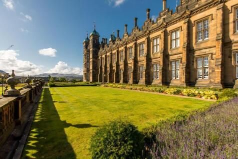 Property photo 1 of 19 Flat 11, 1 Donaldson Drive, Edinburgh, Eh12 5Fa