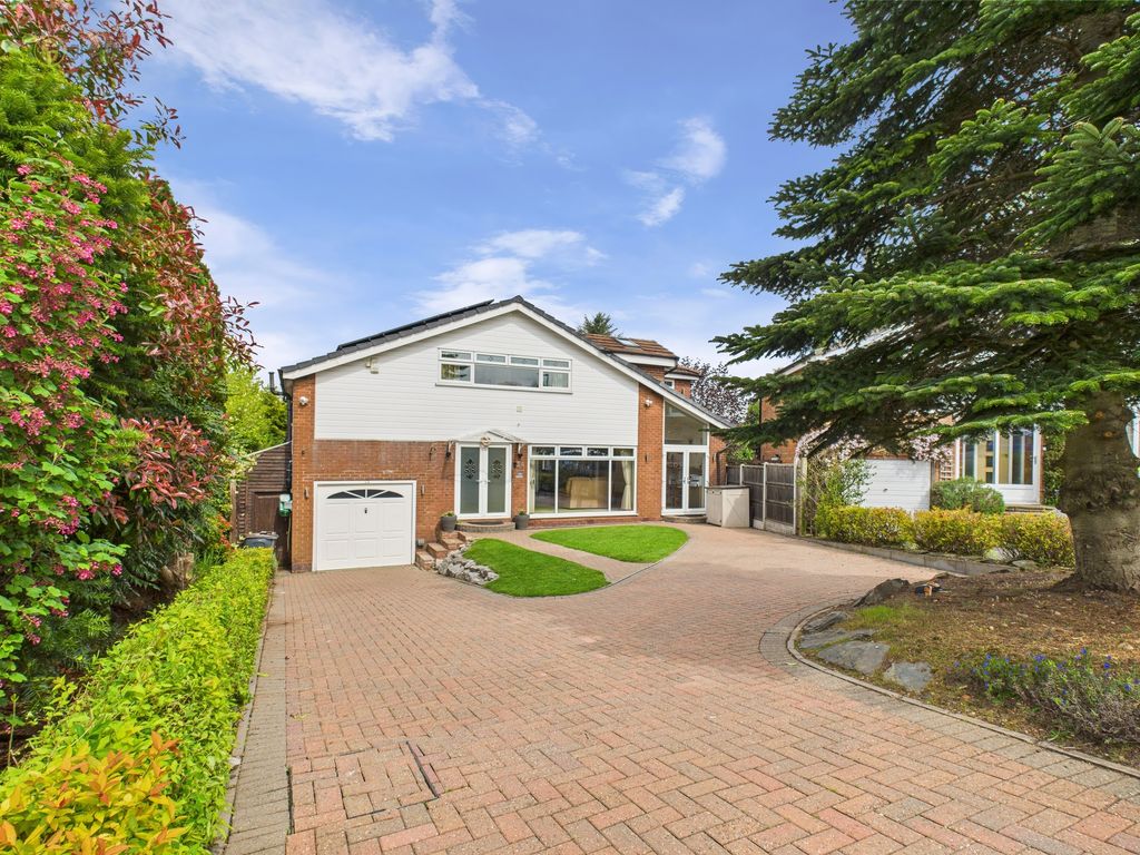 Property photo 1 of 36