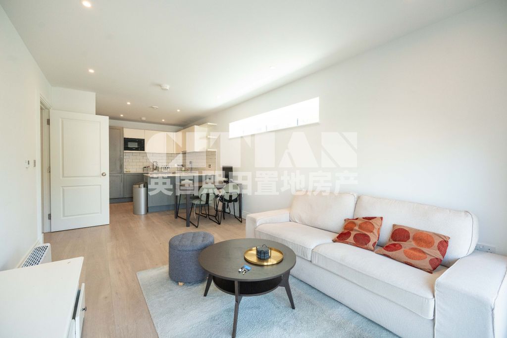 Property photo 1 of 13