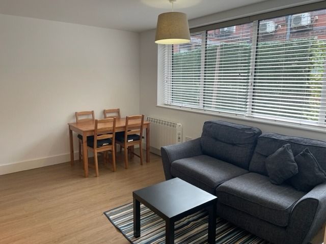 Property photo 2 of 8 4455902