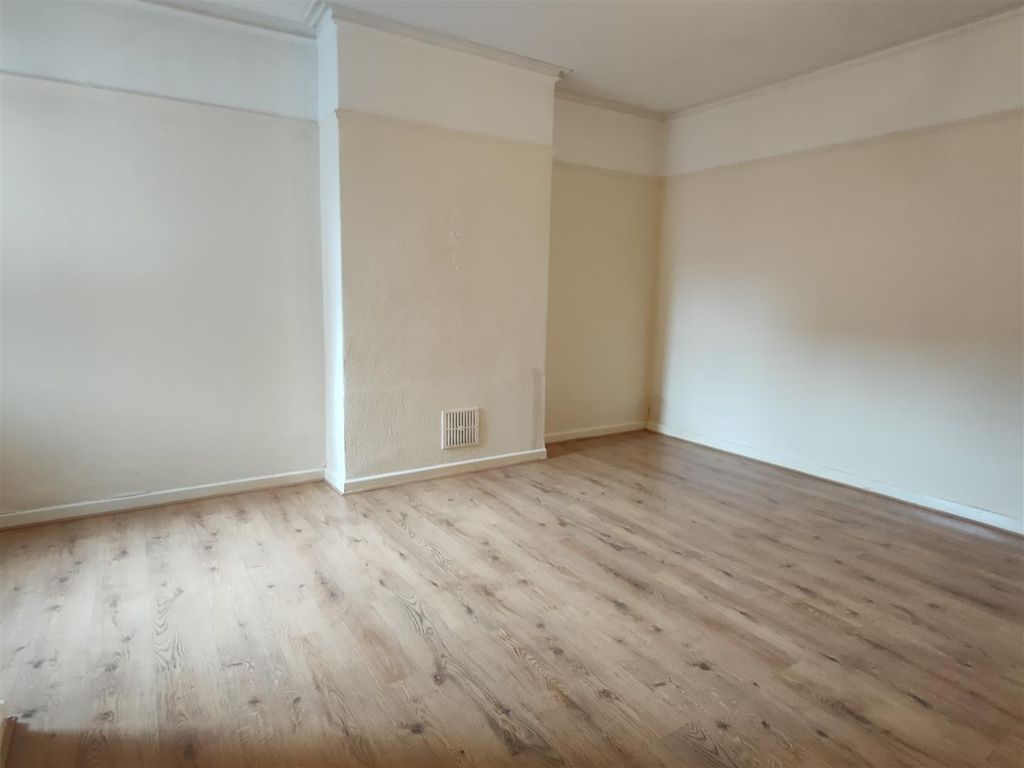 Property photo 3 of 11 Reception / Bedroom Two