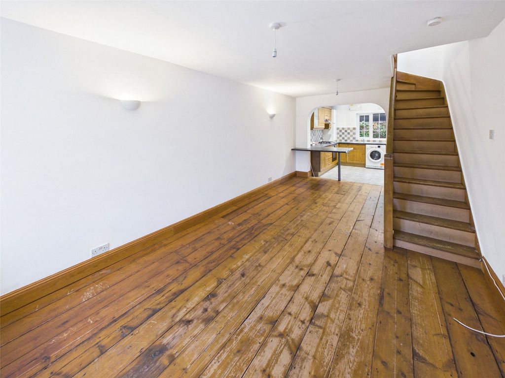 Property photo 2 of 11 Picture No. 06