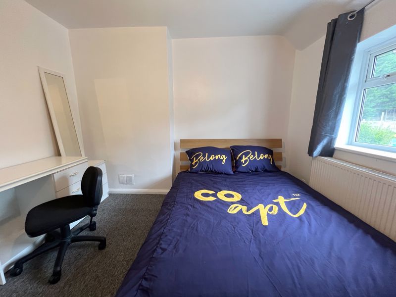 Property photo 2 of 13 Photo 15