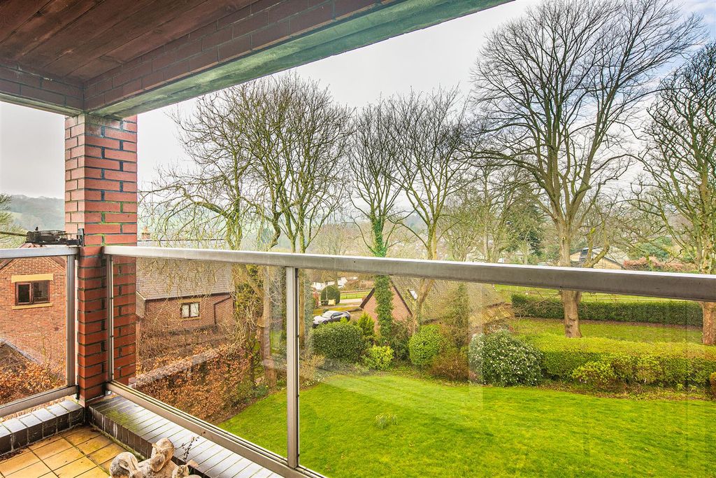 Property photo 2 of 15 Balcony