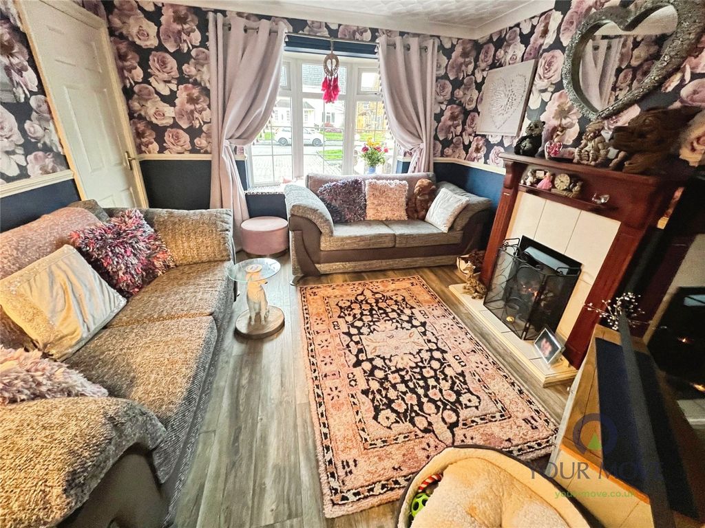 Property photo 3 of 14 Picture No. 08