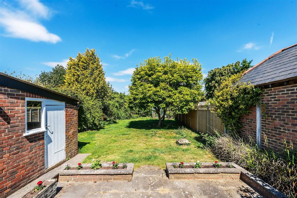 Property photo 3 of 17 .19.Jpg