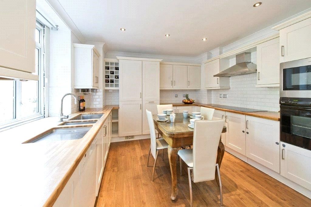 Property photo 3 of 23 Picture No. 12