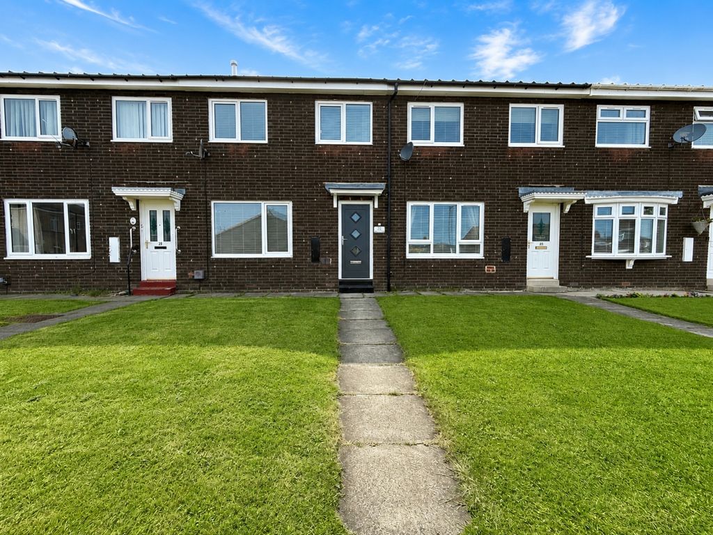 Property photo 1 of 18 7E381577-B3C2-40A0-B84D-927Abd64C1F0