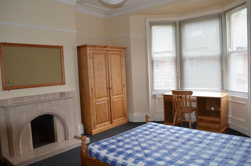 Property photo 3 of 8 6Dbd1B14-A4Da-487c-9cc3-c24c519F96c1.Jpg