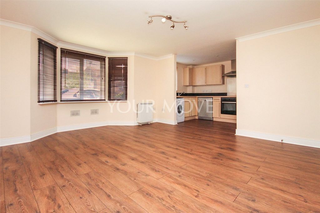 Property photo 2 of 11 Living Room