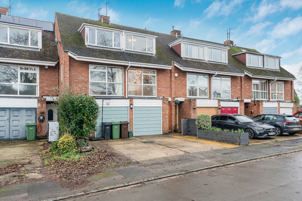 Property photo 1 of 22