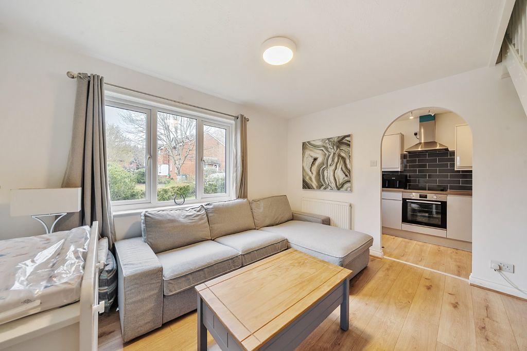 Property photo 2 of 9 Living Room