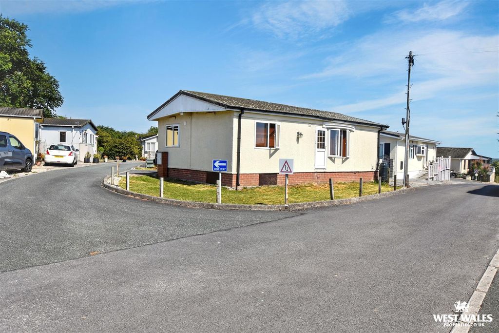 Property photo 1 of 13 13 (13).Jpg