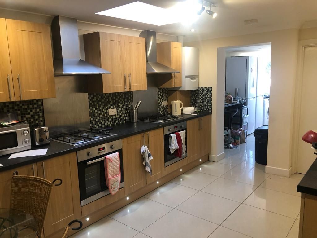 Property photo 2 of 5