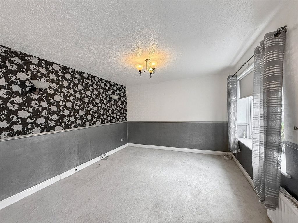 Property photo 2 of 11 Picture No. 02