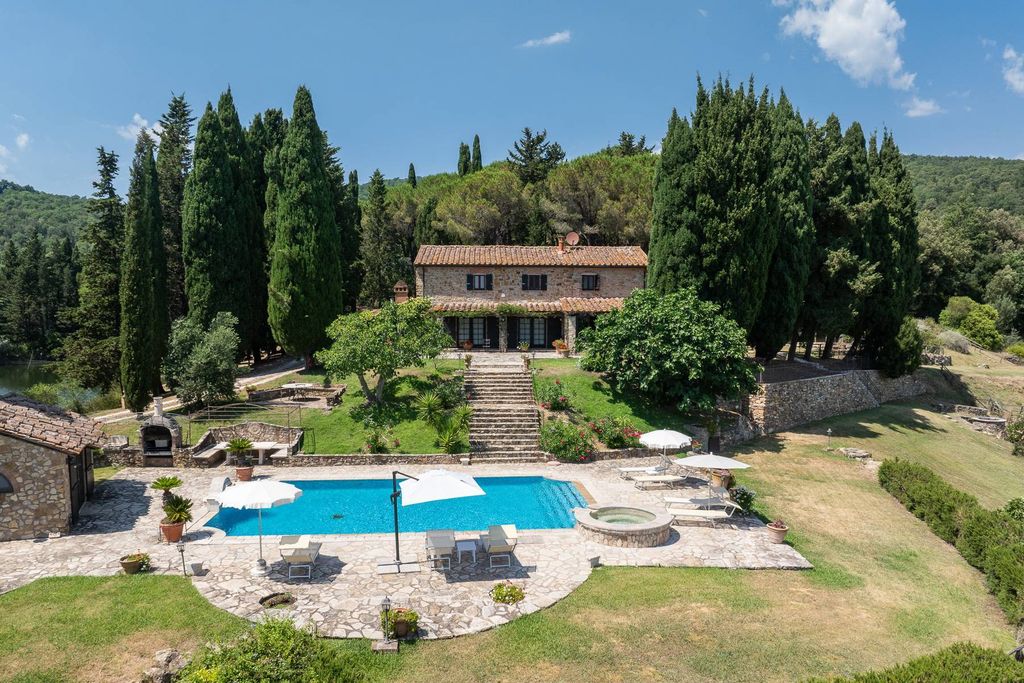 Property photo 1 of 30