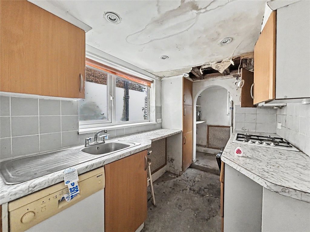 Property photo 2 of 6 Picture No. 09