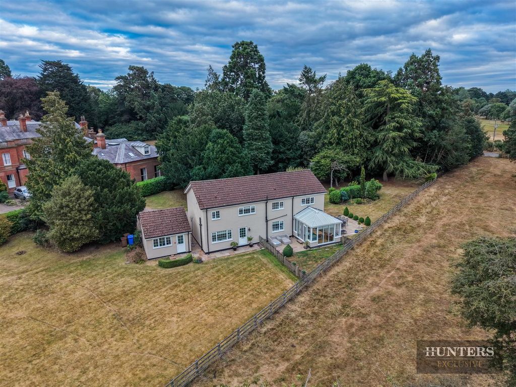 Property photo 1 of 37 Dji_20260727192926_0796_D.Jpg