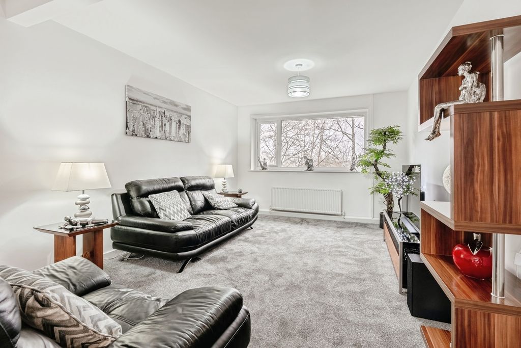 Property photo 3 of 20 Pbox-Img.Jpg