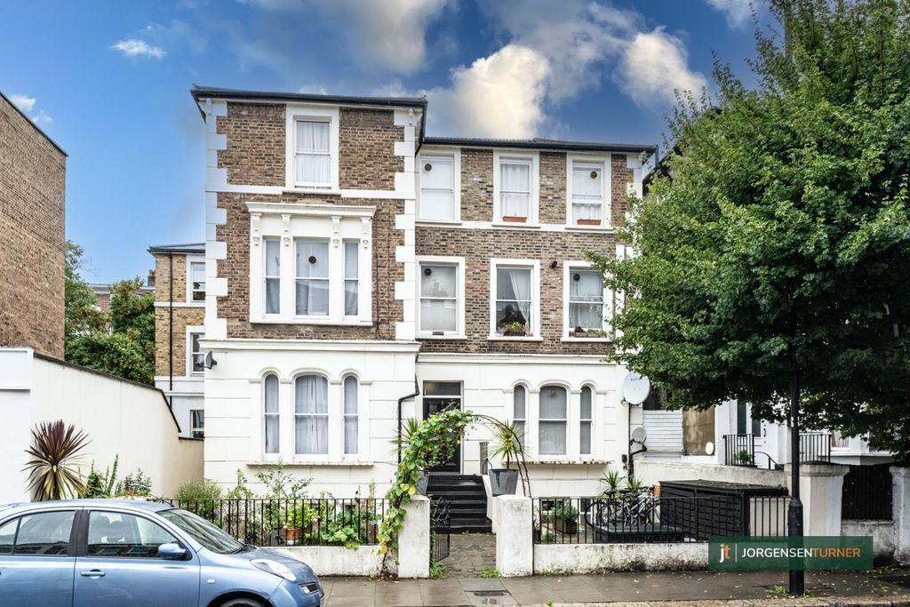 Property photo 1 of 10