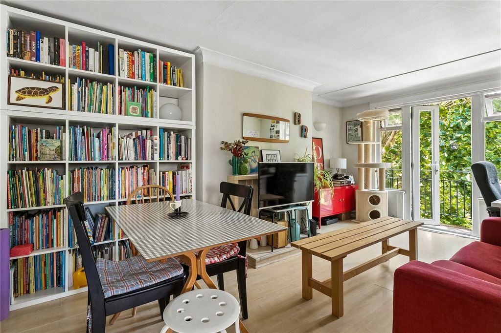 Property photo 1 of 9 Picture No. 12