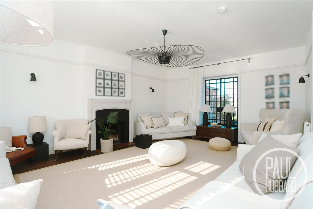 Property photo 2 of 26 Img_0033.Jpg