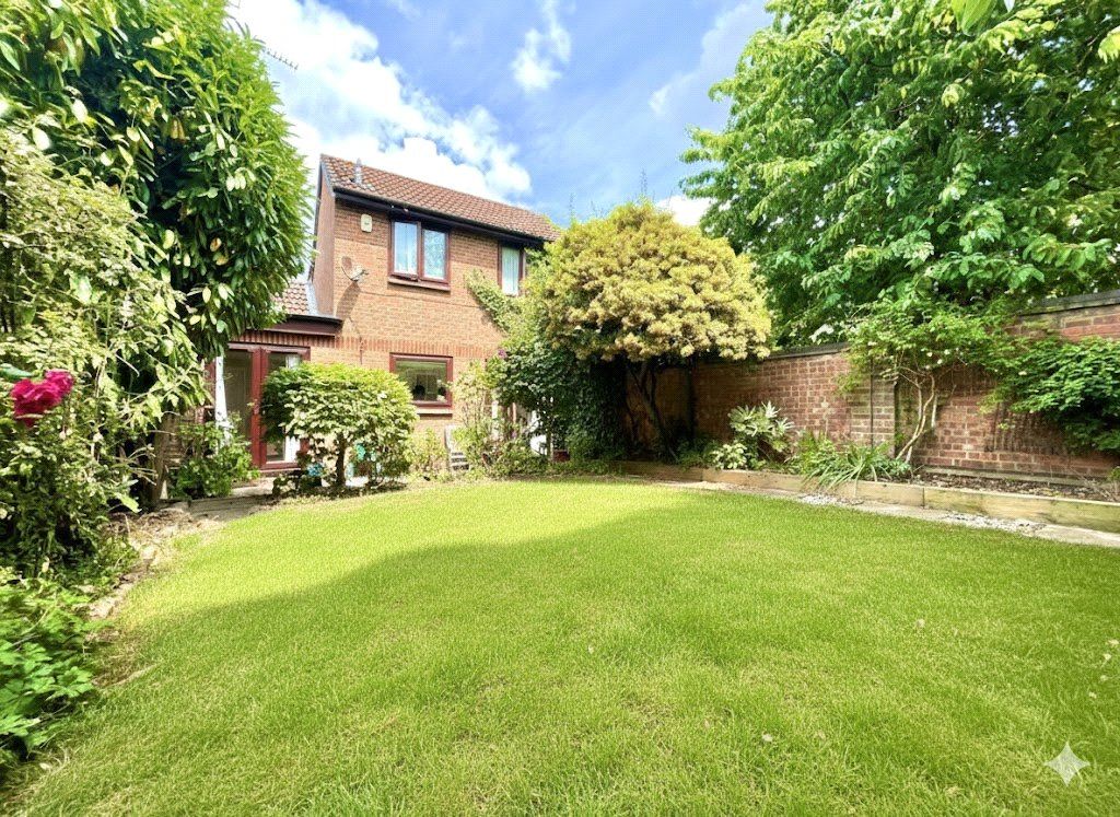 Property photo 1 of 16 Picture No. 04