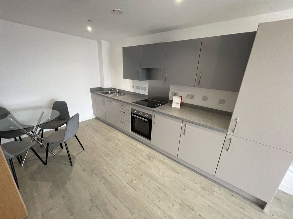Property photo 2 of 9 Picture No. 07
