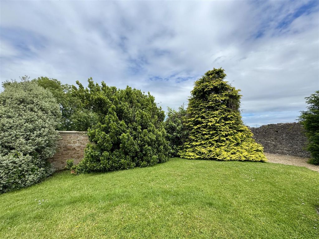 Additional image 8 of 2 bed flat for saleDell View, Chepstow NP16