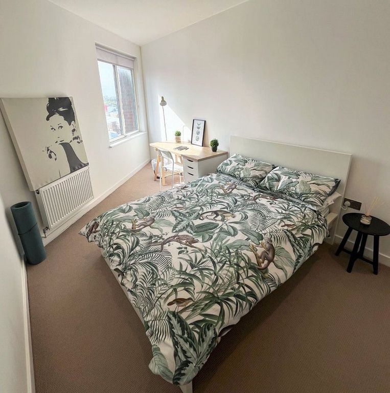 Property photo 2 of 6