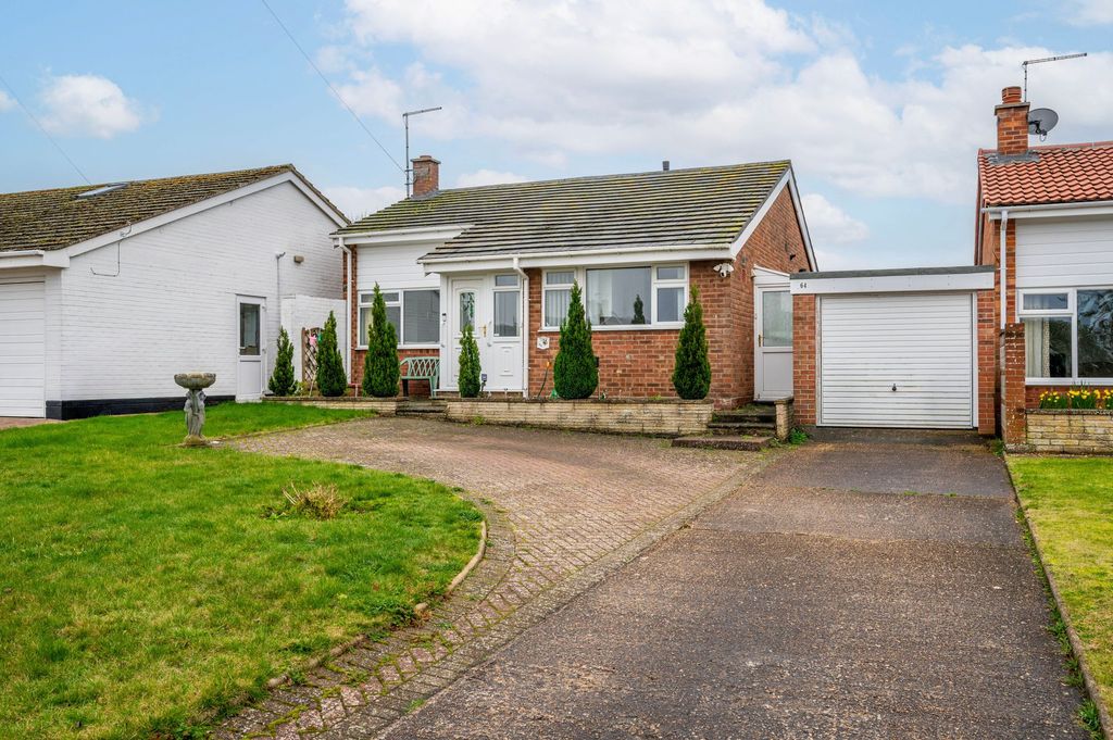 Property photo 1 of 16