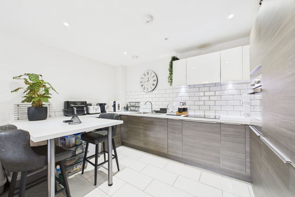 Property photo 2 of 8 Picture No. 02