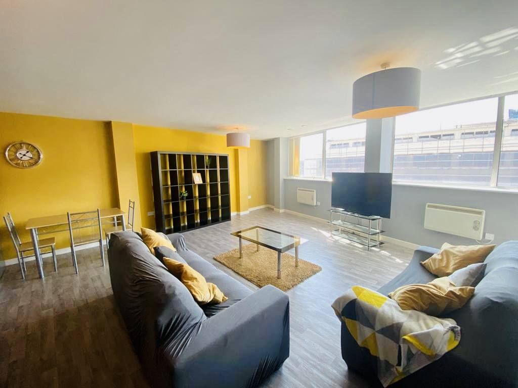 Property photo 1 of 12 Westside One Development In The Heart Of Birmingham City Centre.