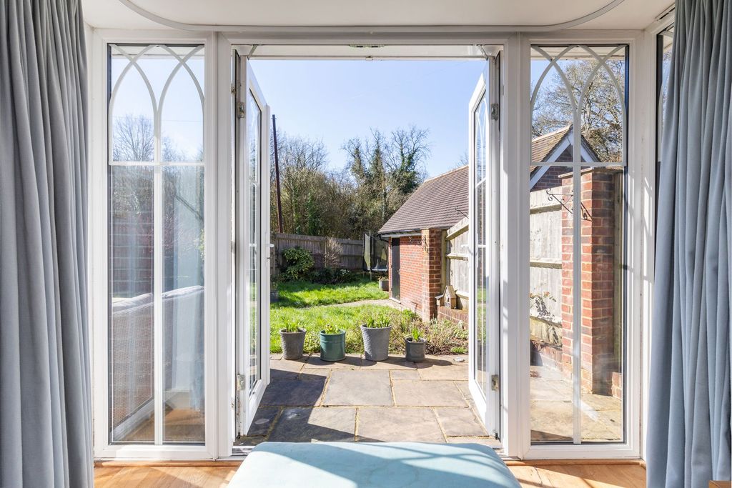 Property photo 3 of 13