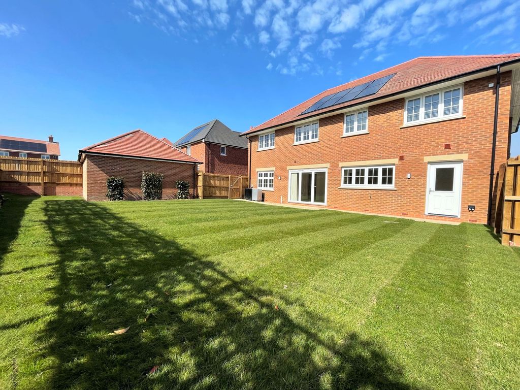 Additional image 4 of 5 bed detached house for saleLawrence Way, Knutsford WA16