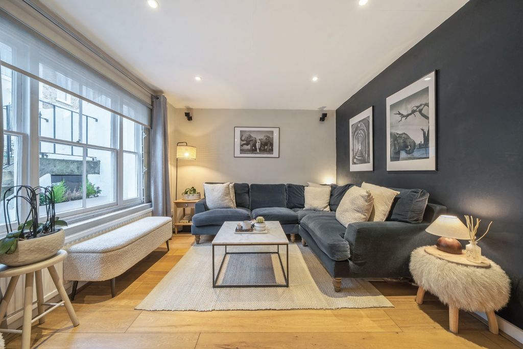 Property photo 2 of 11 Picture No. 22